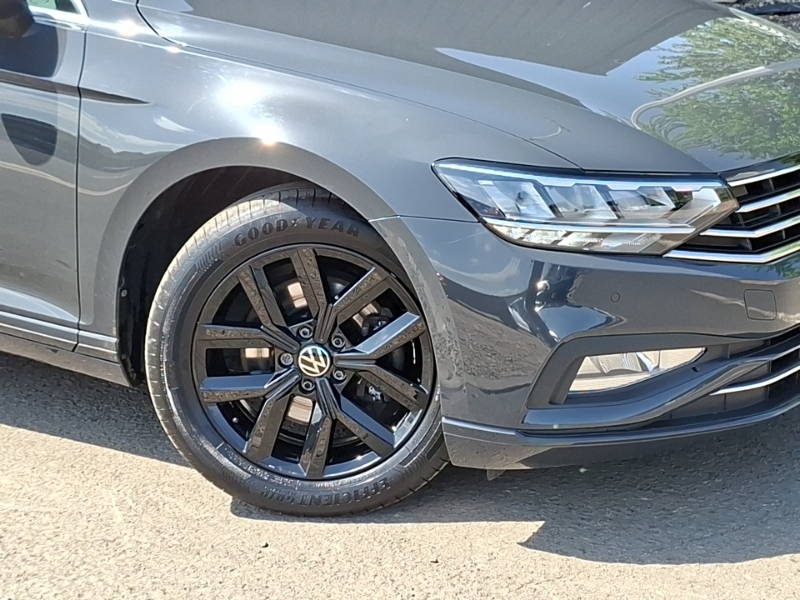 Volkswagen Passat Tdi Evo Se Nav Blue #20