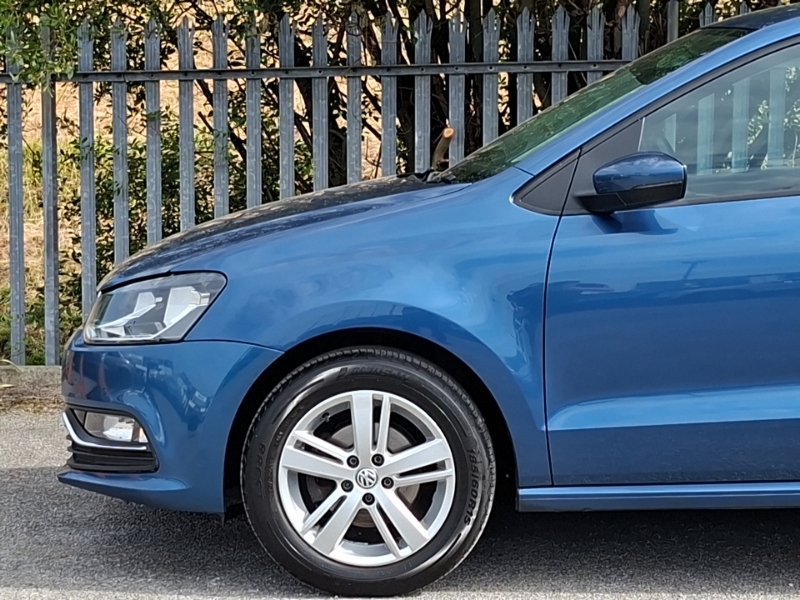 Volkswagen Polo Hatchback Black #19