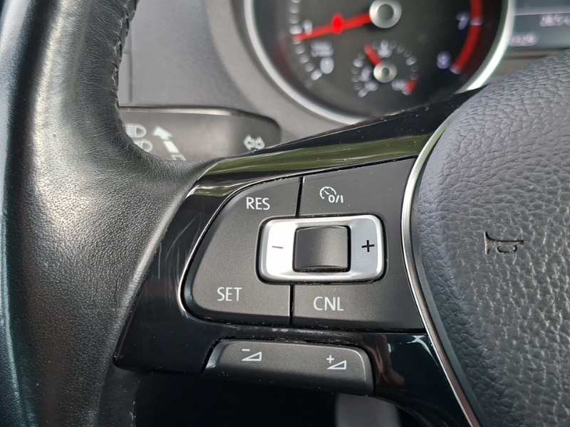 Volkswagen Polo Hatchback Black #12