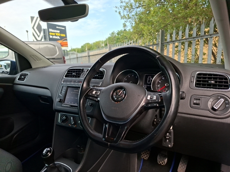 Volkswagen Polo Hatchback Black #8