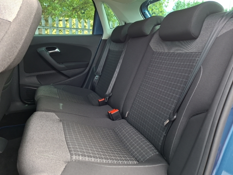 Volkswagen Polo Hatchback Black #6