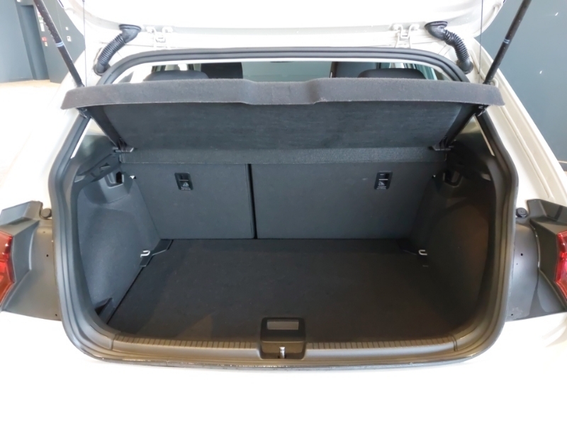 Volkswagen Polo Hatchback Black #17