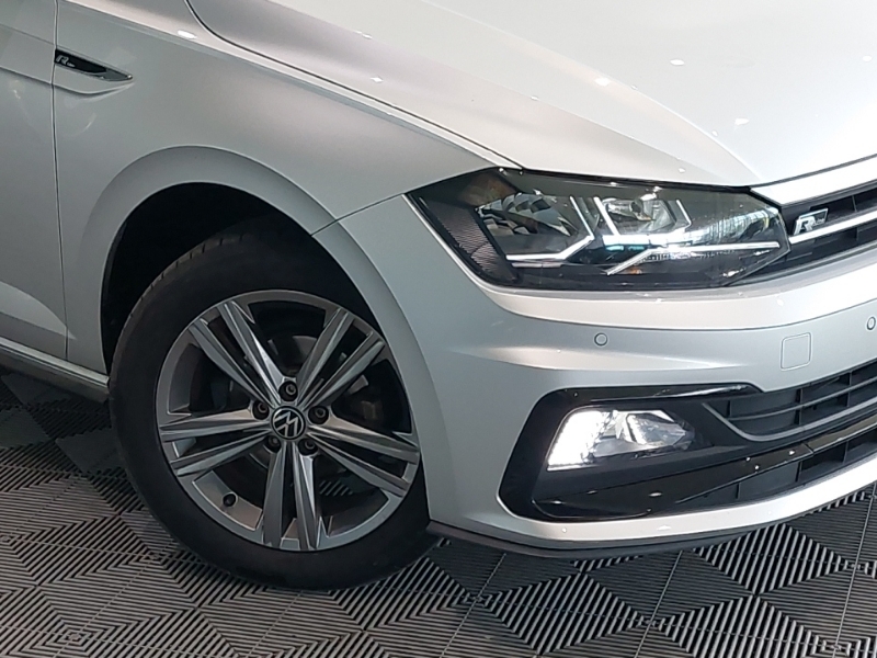 Volkswagen Polo 1.0 Tsi 95 Active Black #20