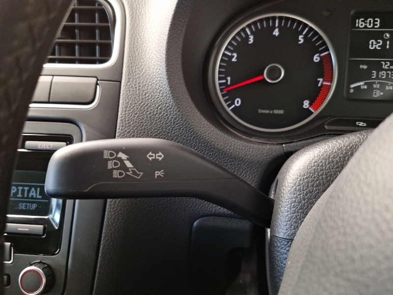 Volkswagen Polo Hatchback Match 2012 Silver #12