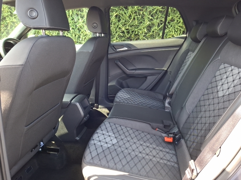 Volkswagen T-Cross 1.0 Tsi 115 R-line Grey #6