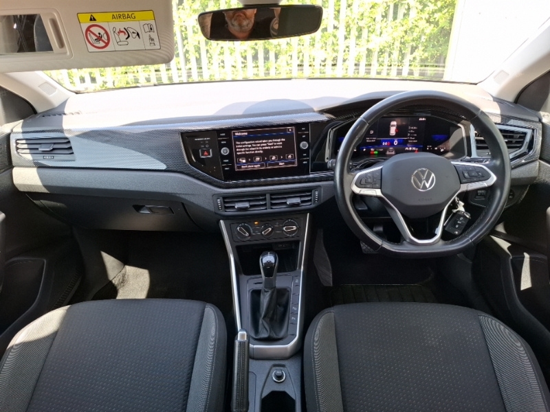 Volkswagen Taigo 1.0 Tsi 110 Life Dsg Black #3