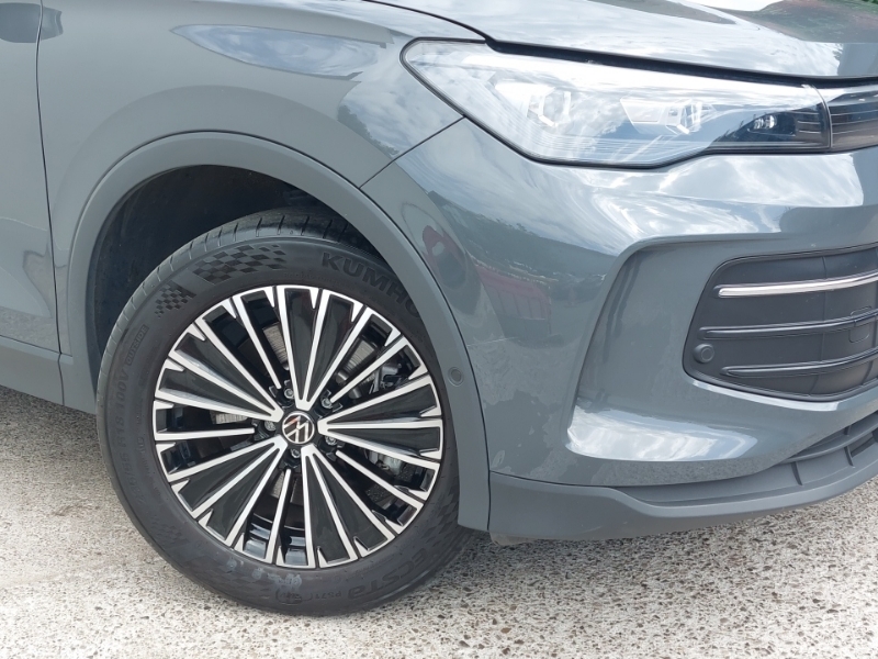Volkswagen Tiguan Elegance Grey #20
