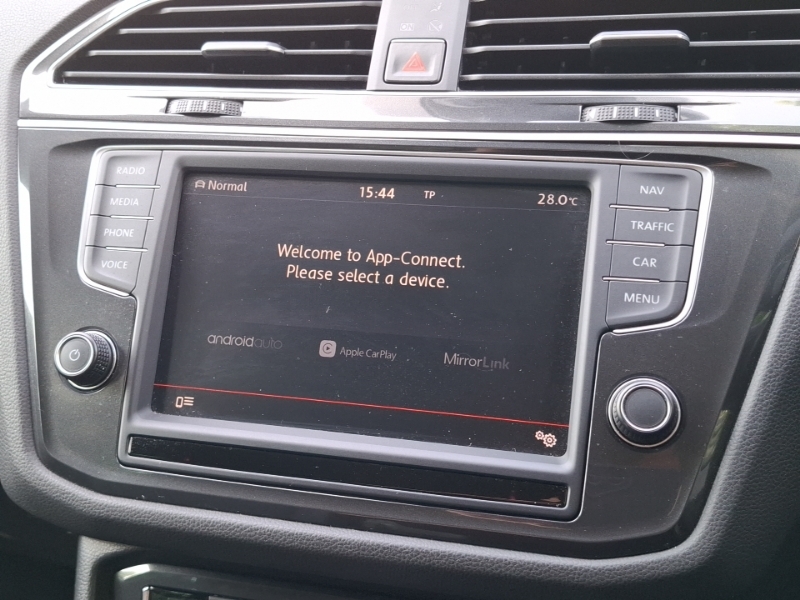 Volkswagen Tiguan Suv Black #15