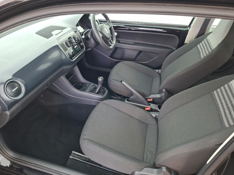 Volkswagen Up 1.0 Move Up Black #5