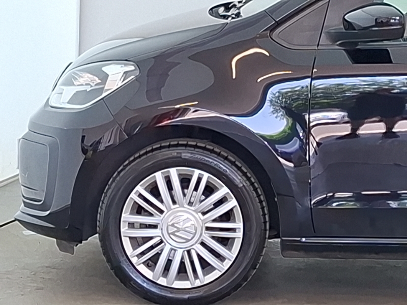 Volkswagen Up 1.0 Move Up 60 Bhp Silver #19