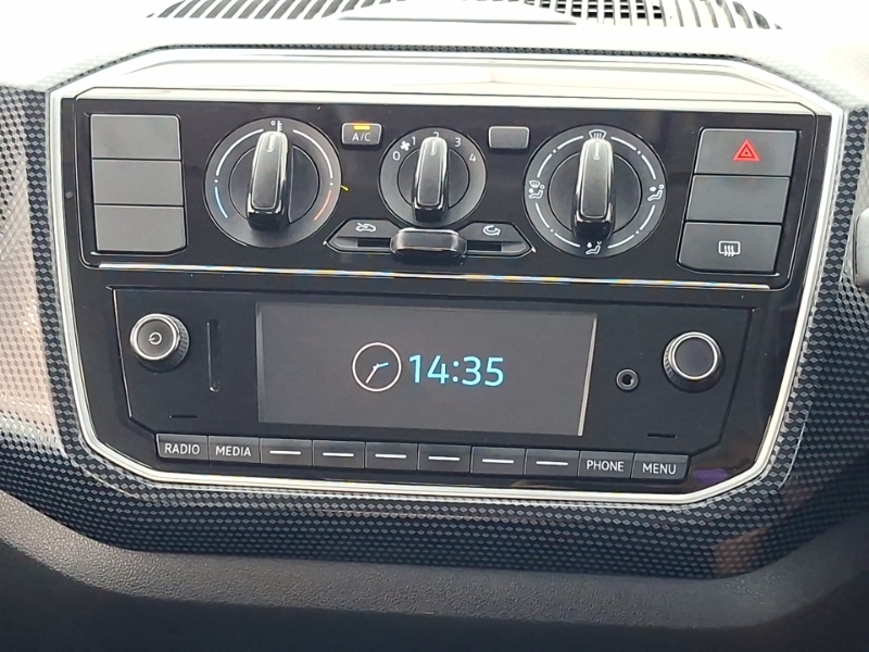 Volkswagen Up 1.0 Move Up 60 Bhp Silver #10
