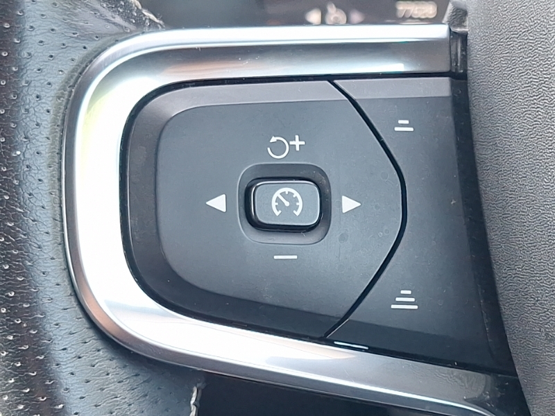Volvo XC40 2.0 B4p R Design Pro Blue #12