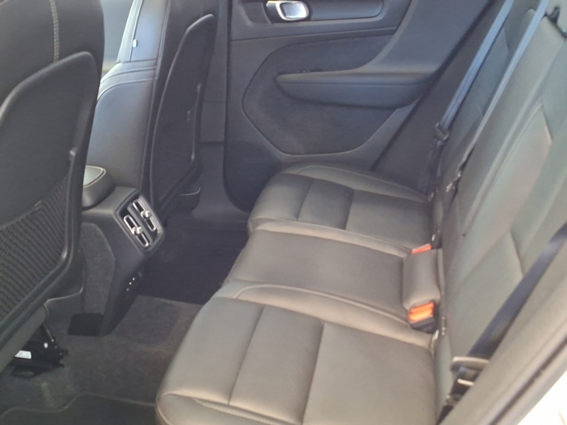 Volvo XC40 2.0 B4p Ultra Dark White #6