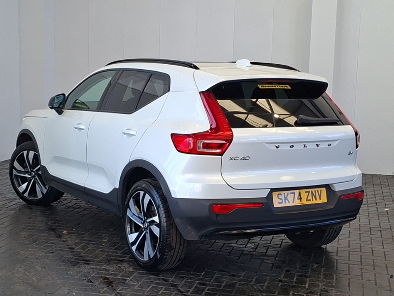 Volvo XC40 2.0 B4p Ultra Dark White #2