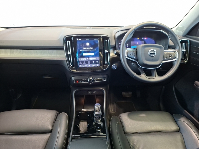 Volvo XC40 2.0 B4p Ultra Dark White #3