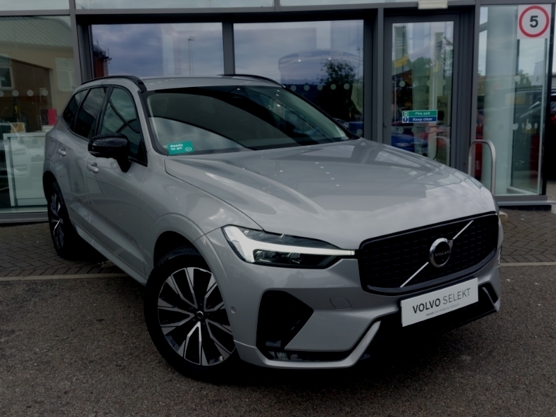 Volvo XC60 2.0 B4d Plus Dark Awd Geartronic Silver