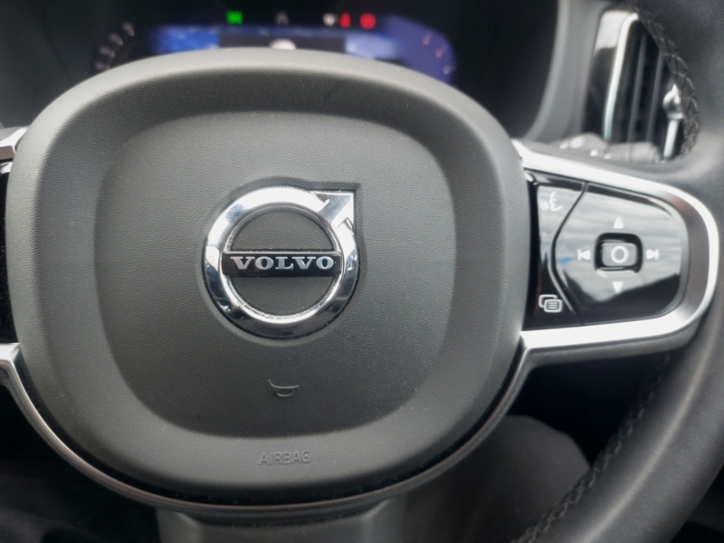 Volvo XC60 H T8 Ultimate Dark Black #13