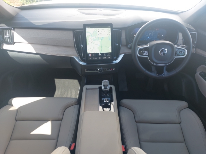 Volvo XC90 2.0 B5p Plus Dark Awd Geartronic Gold #3