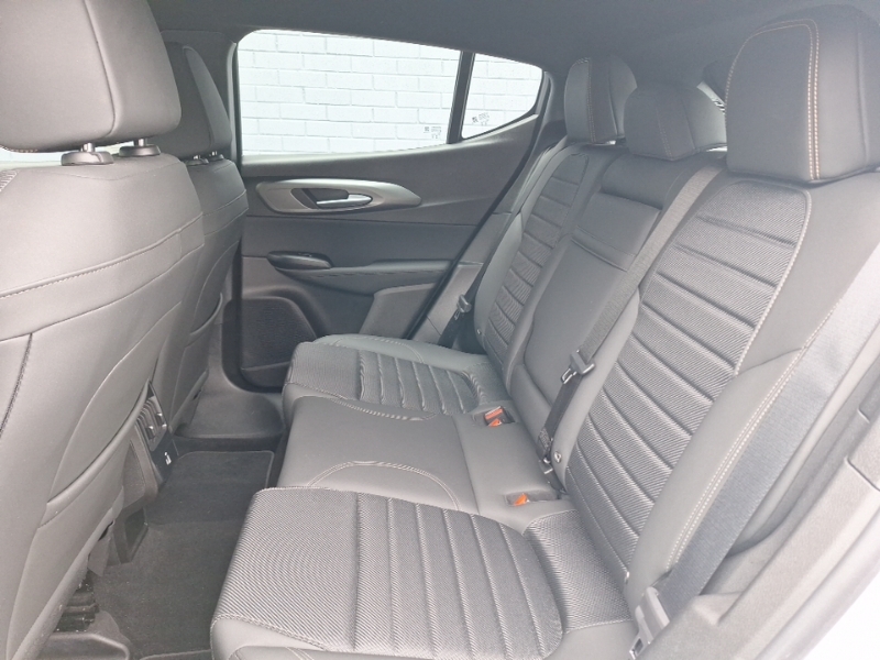 Alfa Romeo Tonale 1.5 Mhev Ti White #6