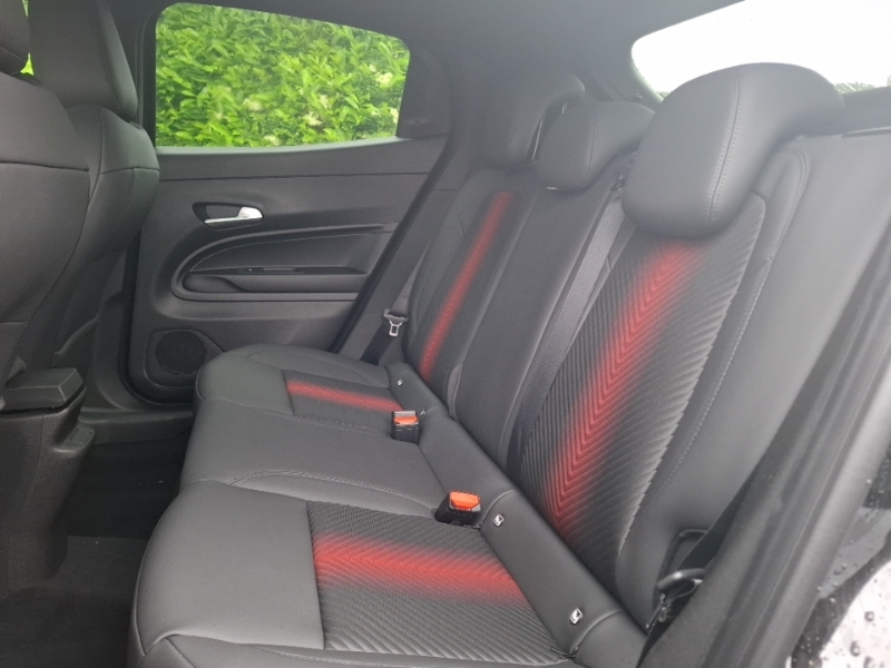 Alfa Romeo Junior 1.2 Turbo Ibrida Premium Pack Black #6