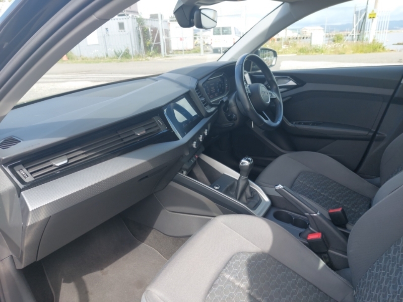 Audi A1 25 Tfsi Sport Black #5