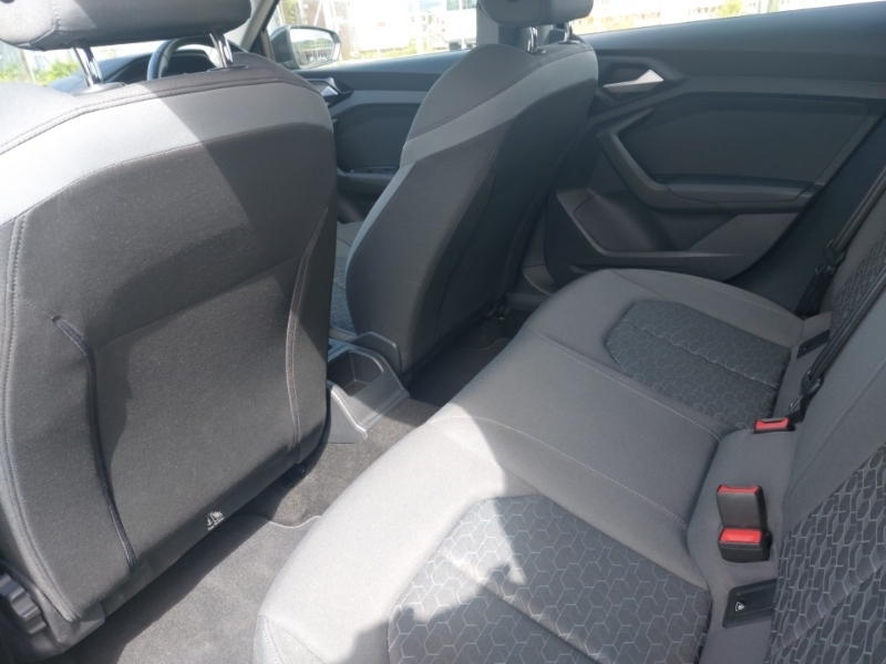 Audi A1 25 Tfsi Sport Black #6