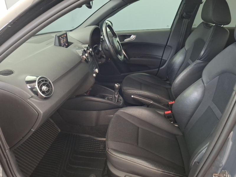 Audi A1 Audi A1 1.0 Tfsi Sport Hatchback Man... Black #5