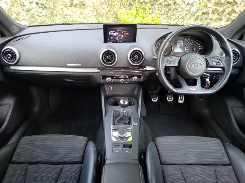 Audi A3 35 Tdi Black Edition Grey #3