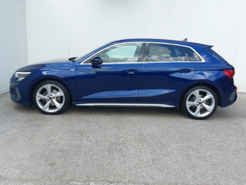 Audi A3 35 Tfsi S Line Blue #4