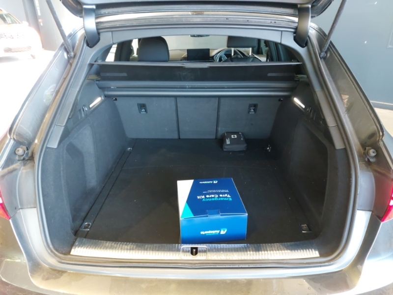 Audi A4 Avant Black Edition 40 Tdi Quattro 204 Ps S Tronic Blue #16