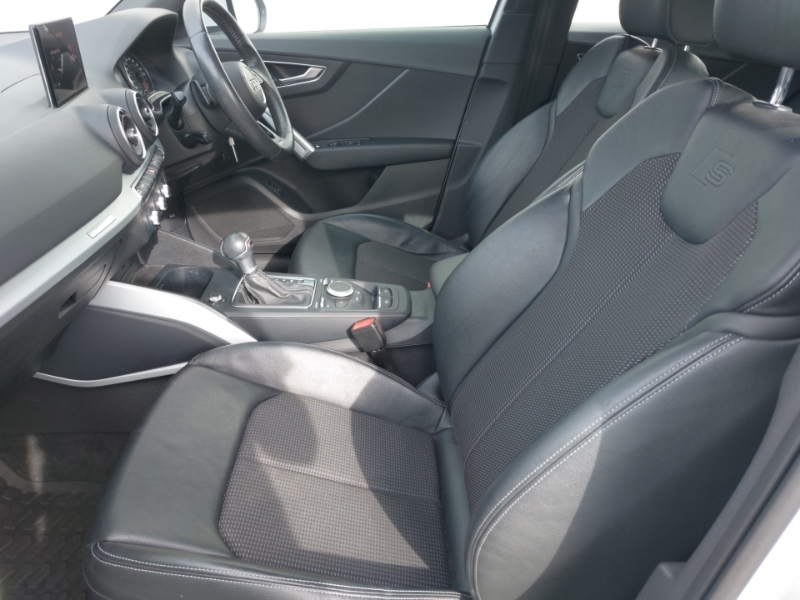 Audi Q2 30 Tdi S Line S Tronic White #5
