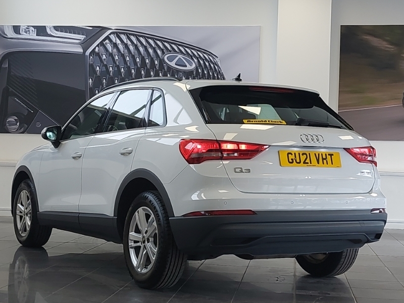 Audi Q3 35 Tdi Technik S Tronic GU21VHT White #2