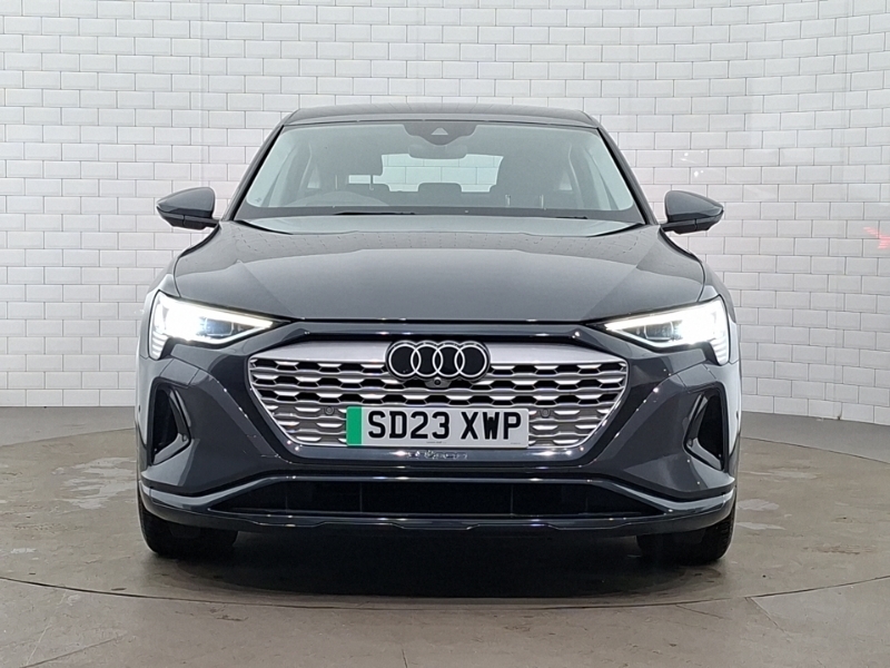 Audi Q8 e tron 300Kw 55 Quattro 114Kwh Launch Edition Black #14