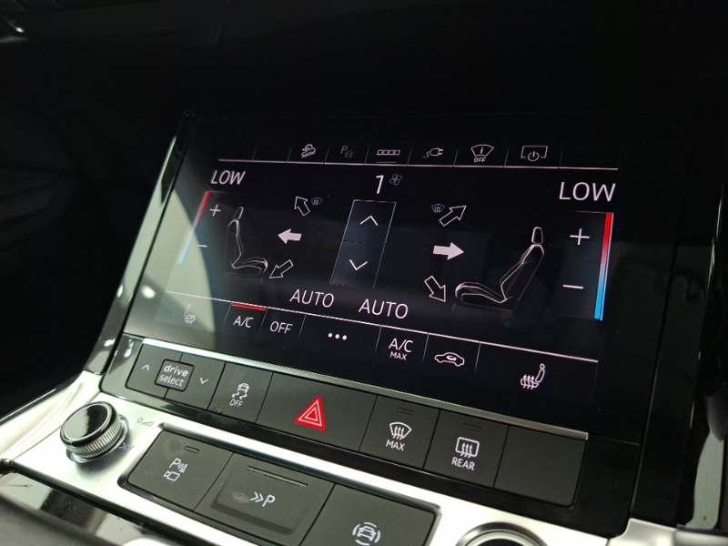 Audi Q8 e tron 300Kw 55 Quattro 114Kwh Launch Edition Black #16
