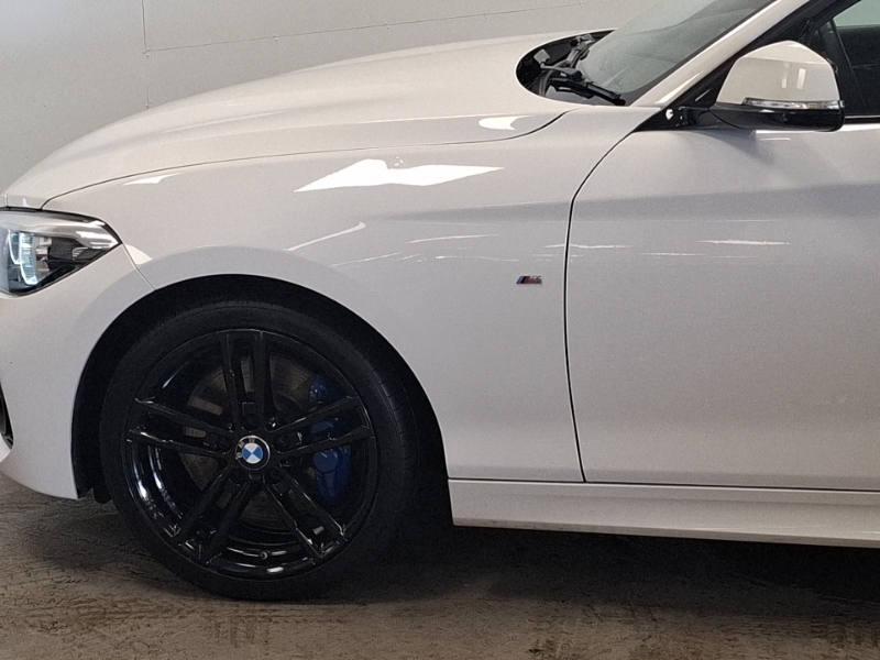 BMW 1 Series 116D M Sport Black #18