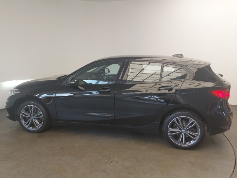 BMW 1 Series 118I 136 Sport Live Cockpit Professional Black #4