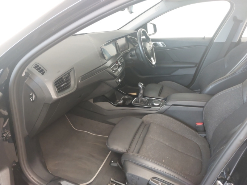 BMW 1 Series 118I 136 Sport Live Cockpit Professional Black #5