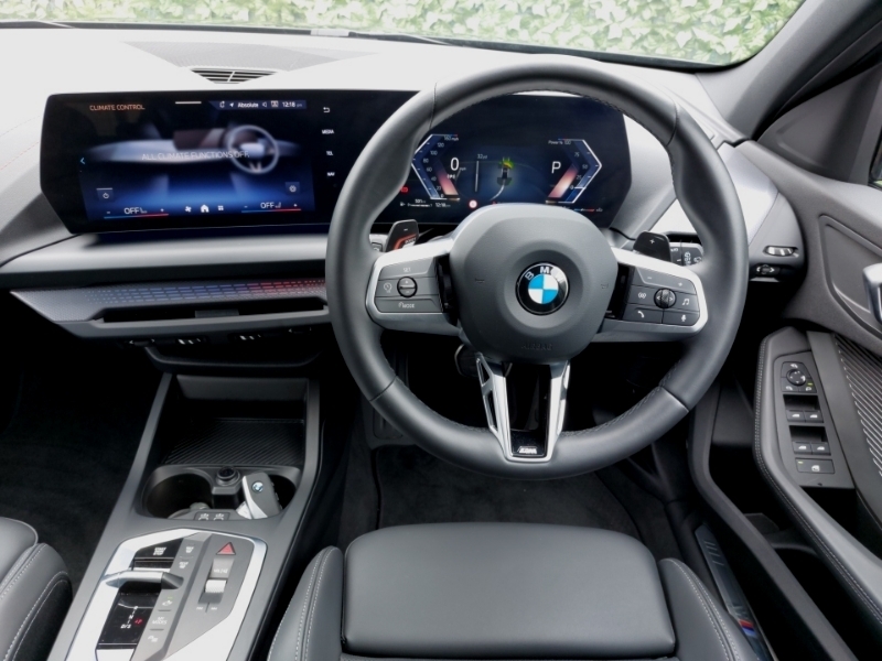 BMW 1 Series 120 M Sport Step YA75WLW Black #5