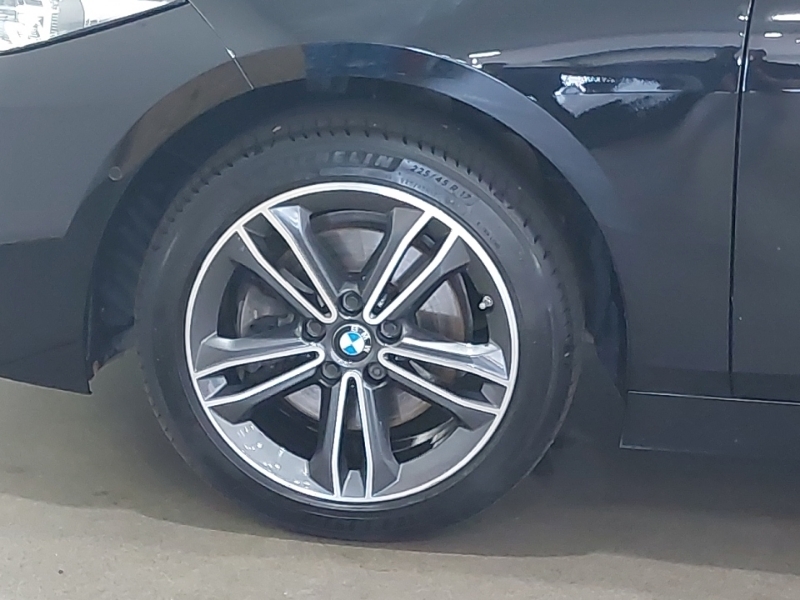 BMW 2 Series 218I M Sport Black #18