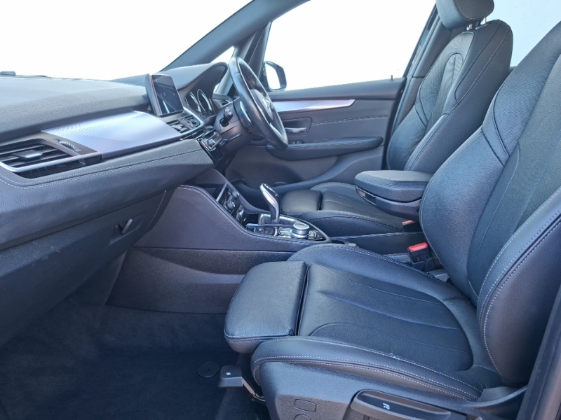 BMW 2 Series 220D M Sport Step Black #5