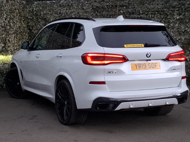 BMW X5 Xdrive30d M Sport White #2