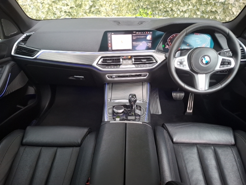 BMW X5 Xdrive30d M Sport White #3