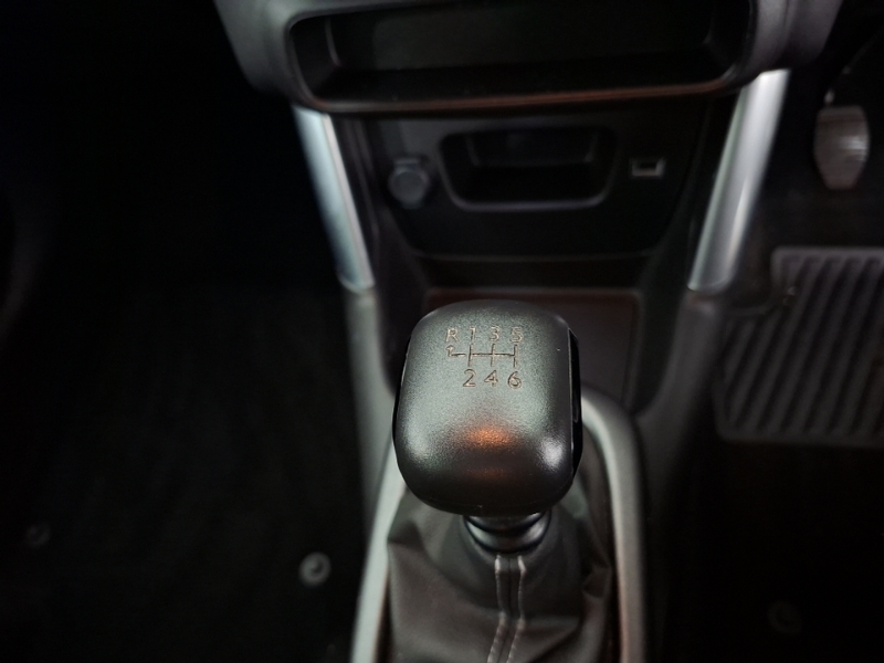 Citroen C3 Aircross Puretech Ripcurl Ss Silver #16