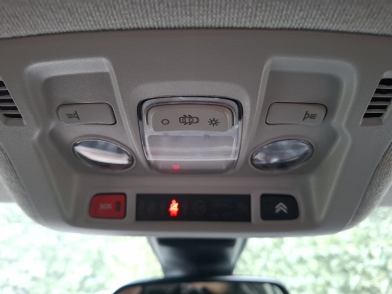 Citroen C3 1.2 Puretech 110 Shine Eat6 Red #17