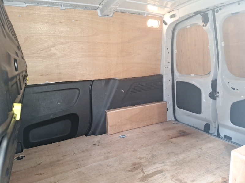 Citroen Berlingo 1.5 Bluehdi 650Kg Enterprise Ed 100Ps 6 Spd Ss White #6