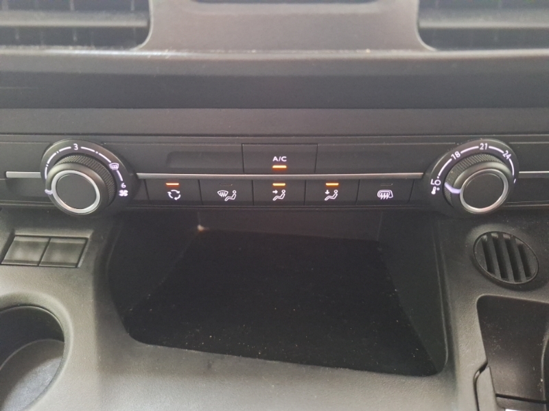 Citroen Berlingo 1L Flair Xtr M Grey #9