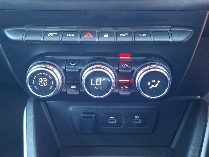Dacia Duster Duster 1.0 Tce 100 Bi-fuel Prestige Estate Orange #16