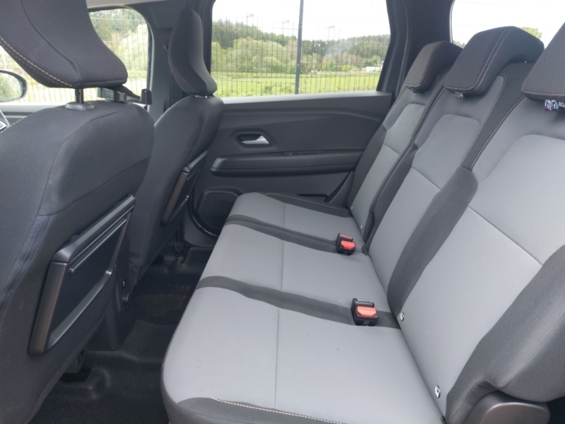Dacia Jogger 1.6 Hev Extreme Grey #6