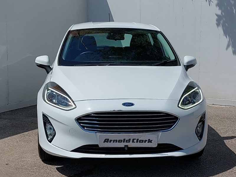 Ford Fiesta 1.1 Zetec 2018 Red #14