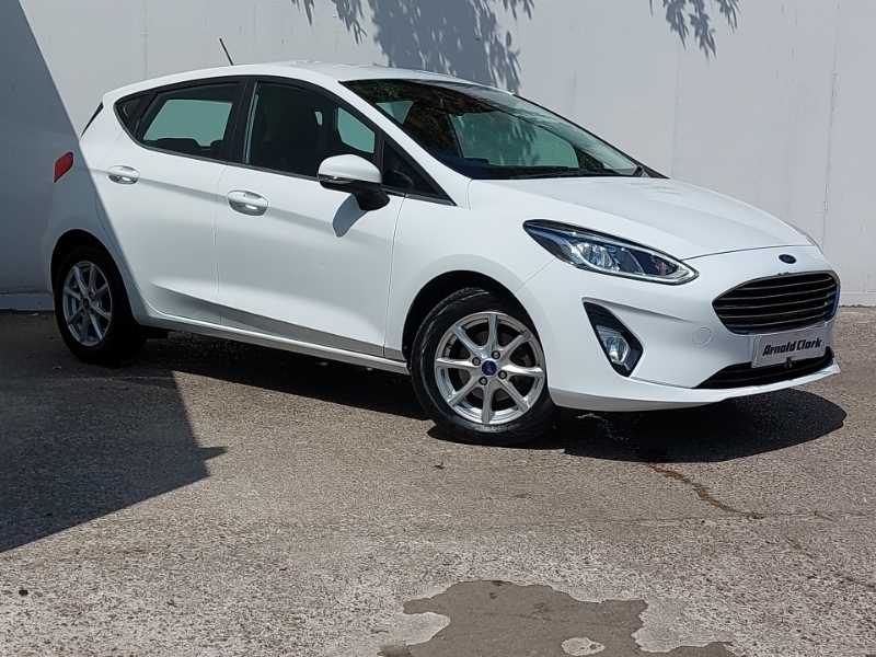 Ford Fiesta 1.1 Zetec 2018 Red #7